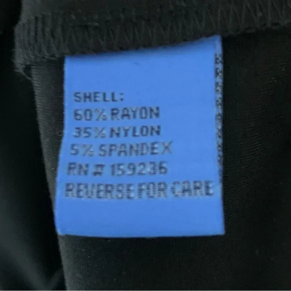 J. Mclaughlin ponte pants. Size 2. Like new condition. - Picture 7 of 7